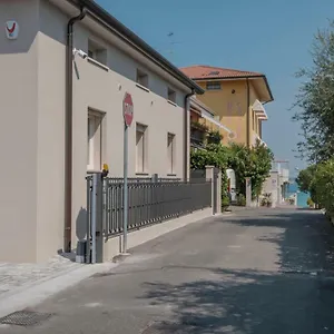  Apartment Casa Fiorella Italien
