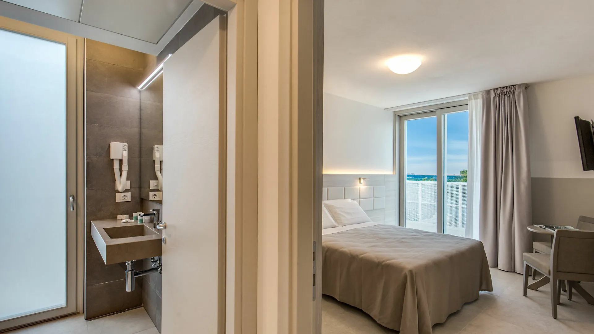 Sunrise Palace Lido di Jesolo Italy
